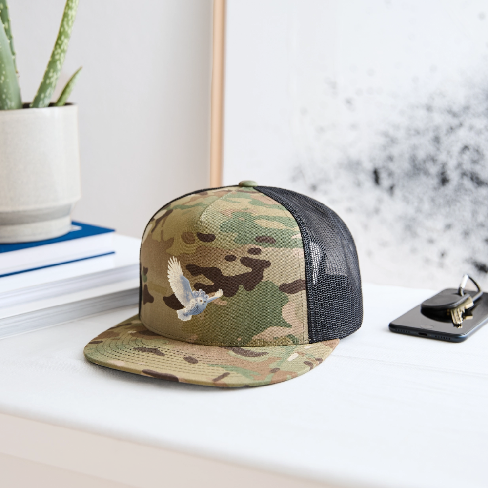 HOOTIE Camo Authentic Snapback Trucker Hat - MultiCam\black
