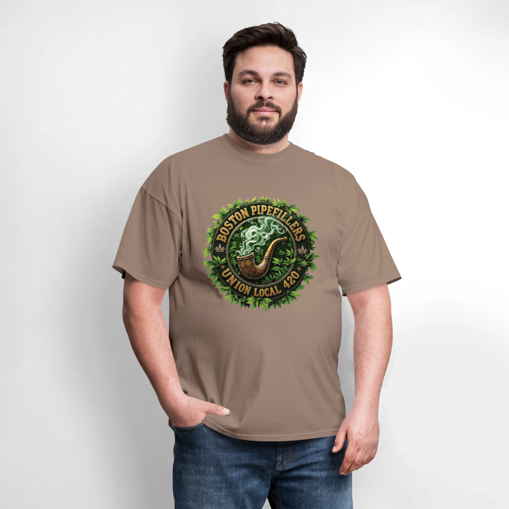 BOSTON PIPEFILLERS LOCAL 420 Men's T-Shirt - safari