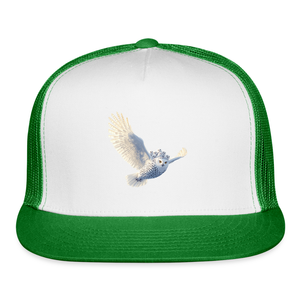HOOTIE Camo Authentic Snapback Trucker Hat - white/kelly green