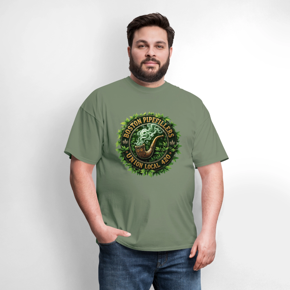 BOSTON PIPEFILLERS LOCAL 420 Men's T-Shirt - military green