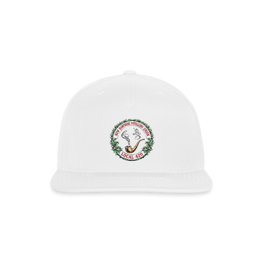NEW HAMPSHIRE PIPEFILLERS UNION LOCAL 420 Authentic Snapback Cap - white