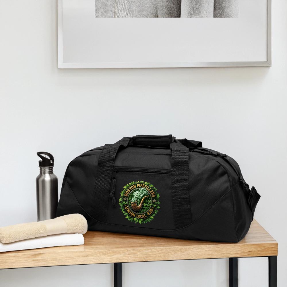 THE ORIGINAL BOSTON PIPEFILLERS UNION LOCAL 420 Recycled Duffel Bag - black