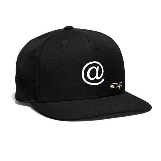 Snapback Baseball Cap - black