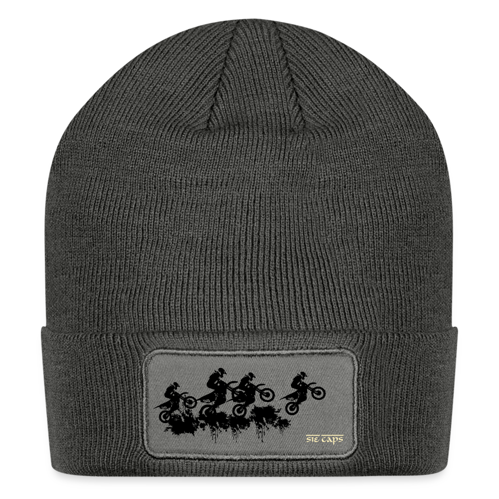 Patch Beanie - charcoal grey